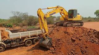 escavadeira hidráulica komatsu 350 todo vapor na BR 419