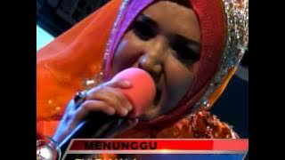 MENUNGGU (EVIE TAMALA)