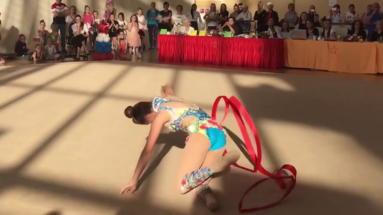Dina Averina ribbon — Control training before the European champion