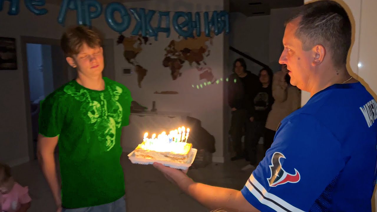 Арсению 15 лет! Забыли про день Рождения!Мама улетела! Как отмечать Арсенин День Рожденья? BROS SHOW