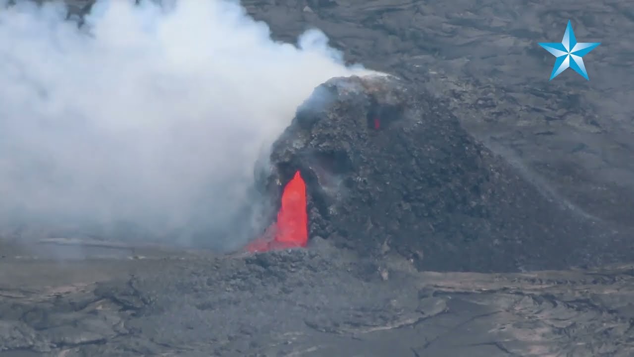 キラウエア火山の火口から流れ続ける溶岩 毎日がアロハフライデー