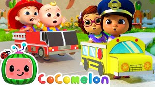 Nina Wheels On The Bus VS Baby JJ Firetruck! | Colors \& Play | CoComelon Nursery Rhymes \& Kids Songs