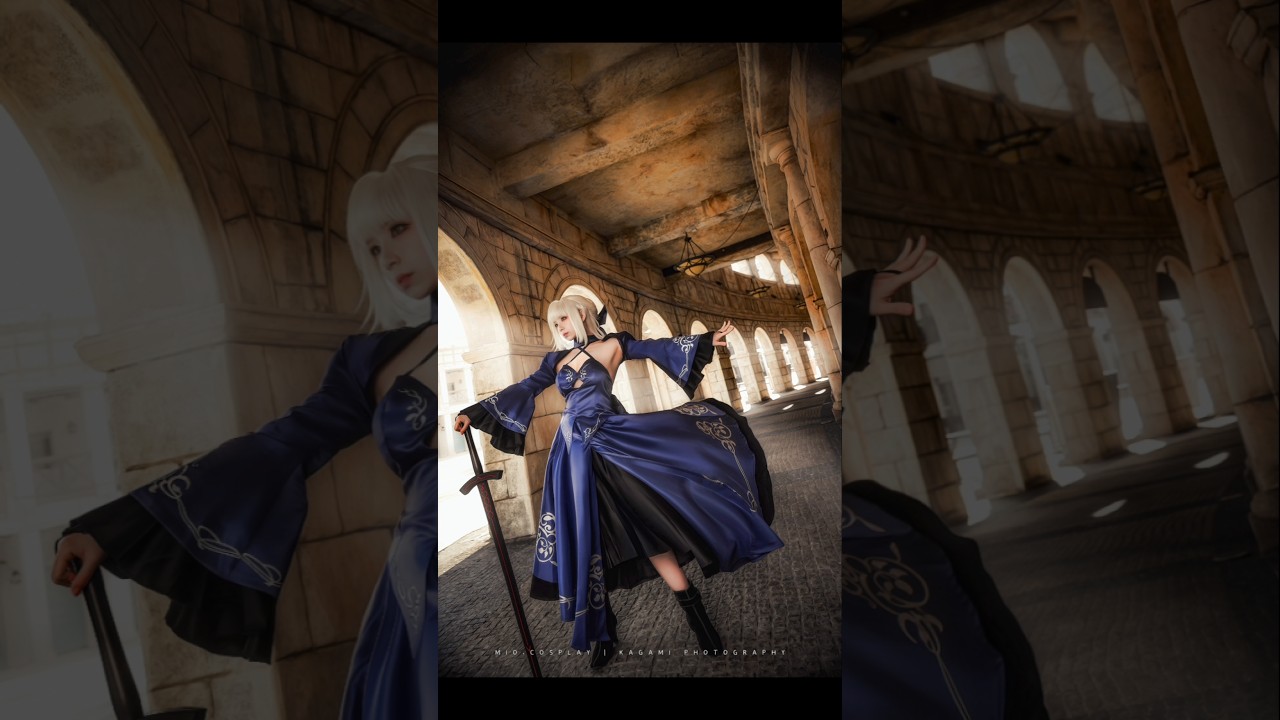 When the cosplayer keeps flipping her dress, You'll get...💃👗