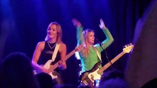 The beaches live at iron works buffalo ny bad behaviour