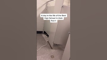 HE WAS GAMING IN THE SCHOOL BATHROOM. 🤣😂 (via jvhnseo/TT) #shorts