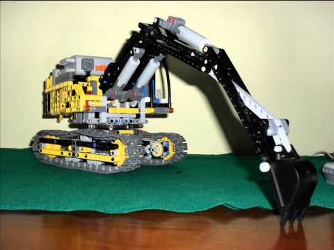 LEGO Technic motorized excavator By Jaco4