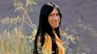 Buffy Sainte-Marie - Until It&#39;s Time For You To Go (French-English Seamless Mix)