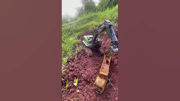Máy xúc mở tuyến xuyên núi múc xe ô tô đầu kéo #mrbeast #funny #xcavator #excavator #hitachi