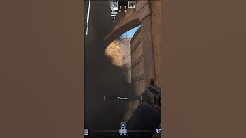 Крутой ванвей Смок на Дверях мида на карте Dust2 CS2! #cs2 #csgo #counterstrike #кс2 #cs #shorts