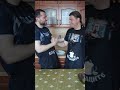 Когато липсва синхрон но не в готвенето готвене Duet смях Cooking Food Когато липсва синхрон но не в готвенето готвене Duet смях Cooking Food