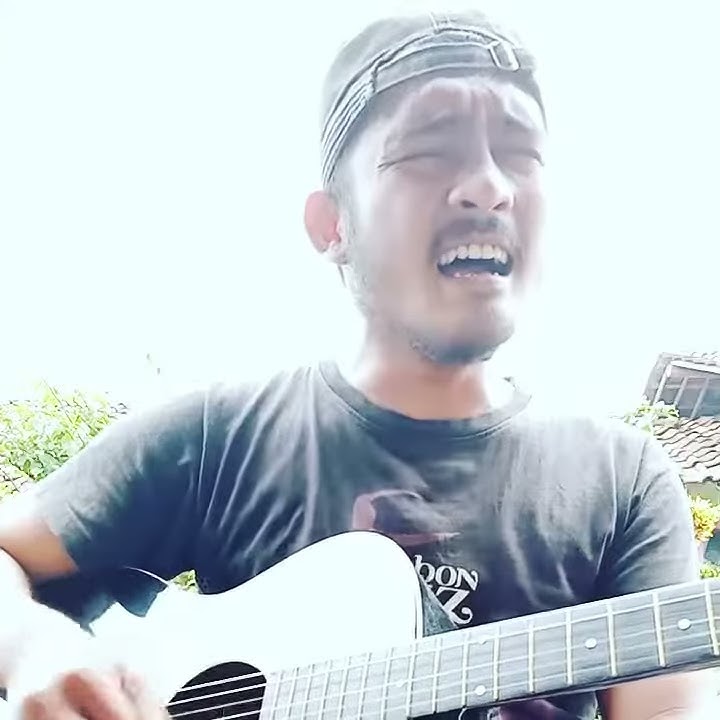 Nike ardila tinggalah kusendiri
