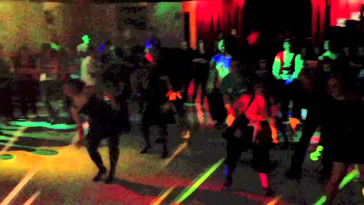 Centoxcento Latino - Thriller