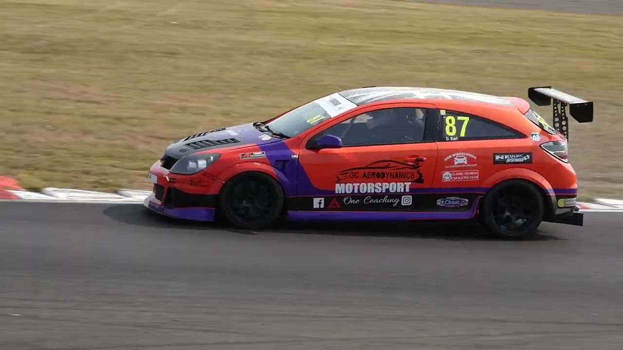 Track Action Racing Club Race 1 Snetterton