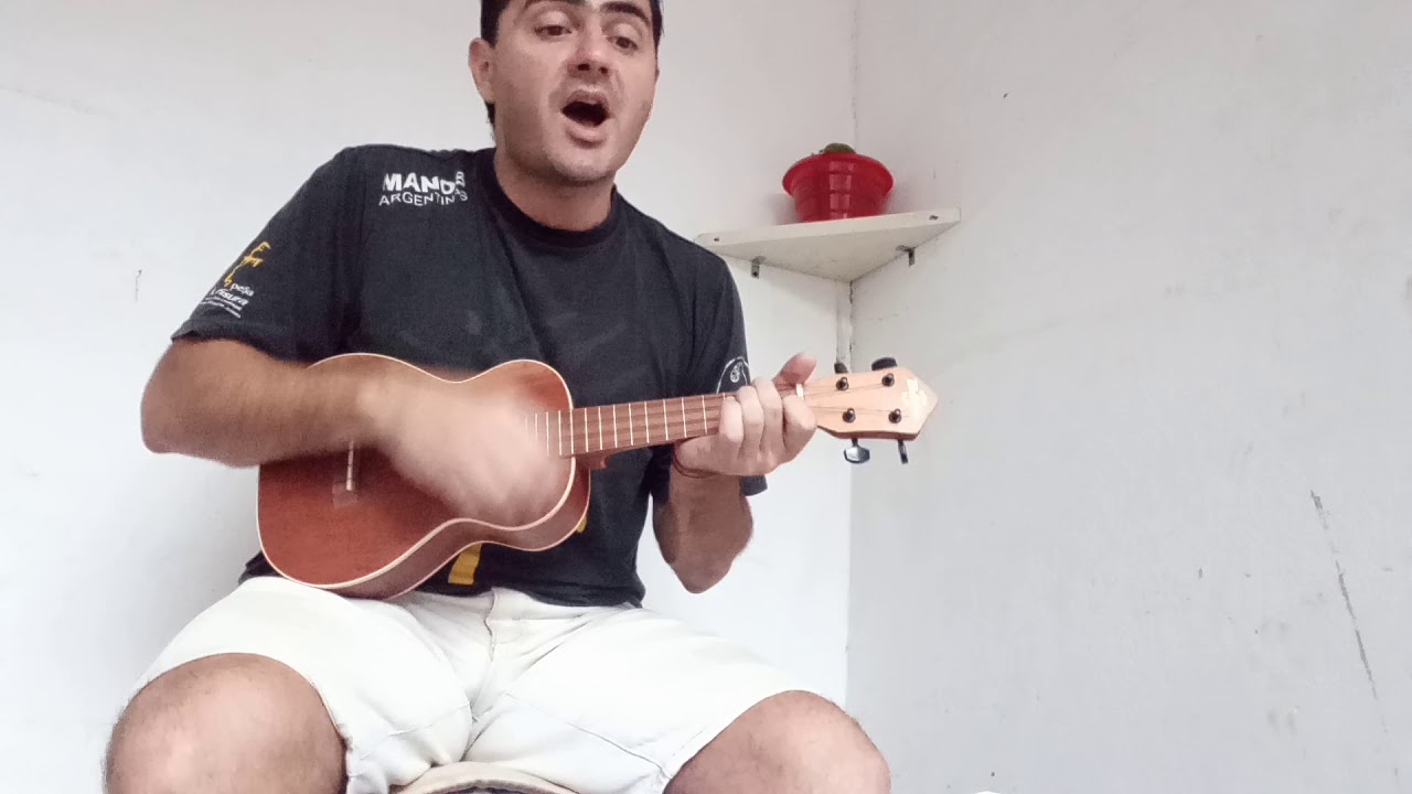 Hoja en blanco (cover ukelele) YouTube