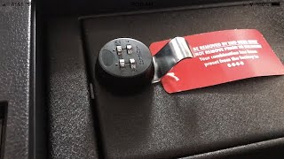 How To:  Changing the center console safe combination on the Toyota Tundra