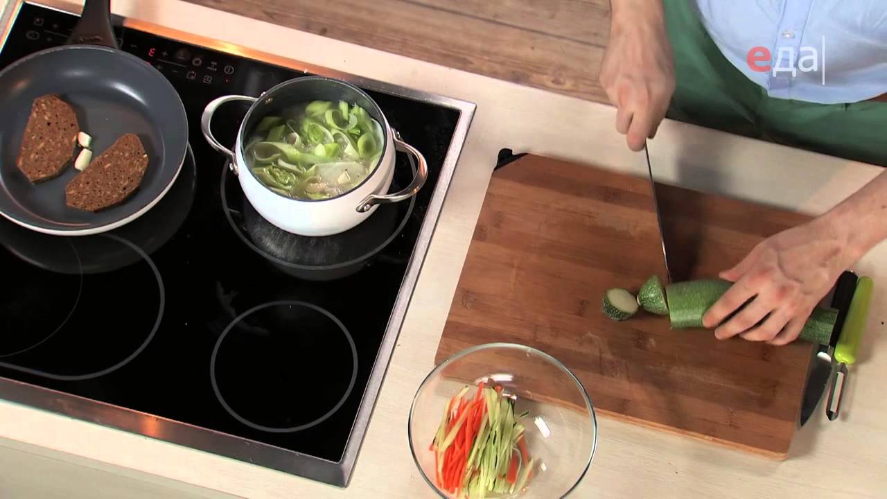 Суп-пюре из риса и овощные роллы