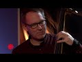 Florian hoefner trio perform hounds tune