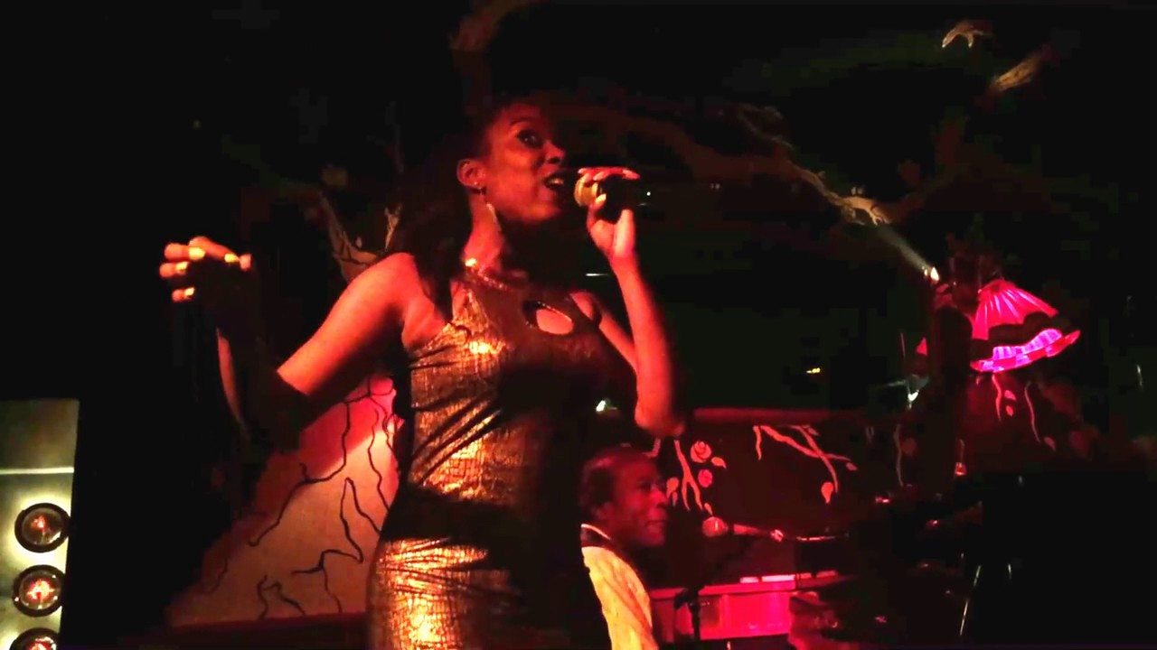 Anaïs Vathelet + Manuel Anoyvega  Son Al Son @ Très Honoré, Paris 090517