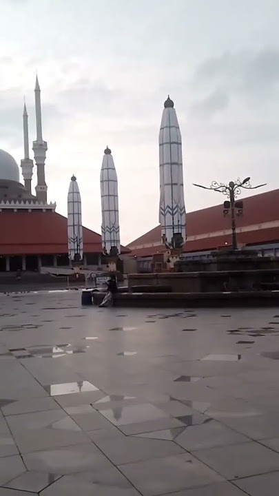 Assalamualaikum ,masya Allah,suara terbaik di dunia 🥰#adzanmerdu #islam #masjidagung #viralshort