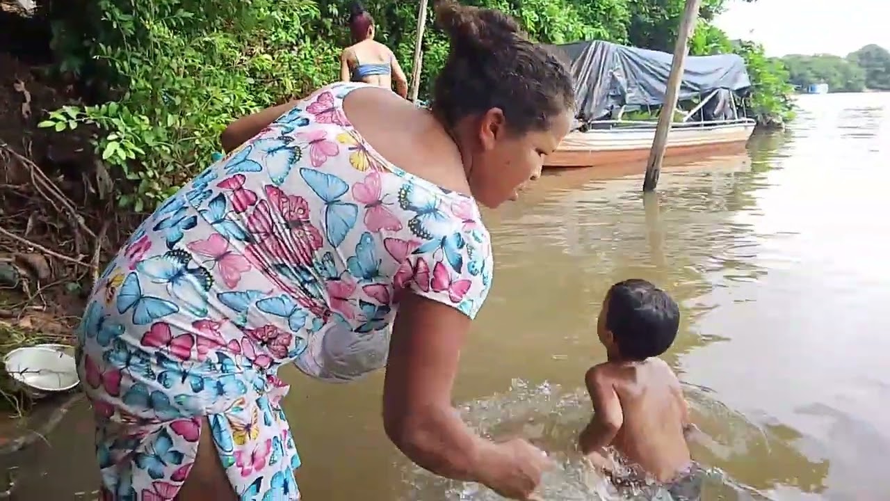 Lavando louça no Rio 