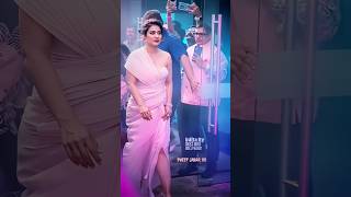 Download Lagu kitna hasen chera kitnipyri  aakhe MP3 Download Lagu kitna hasen chera kitnipyri  aakhe MP3