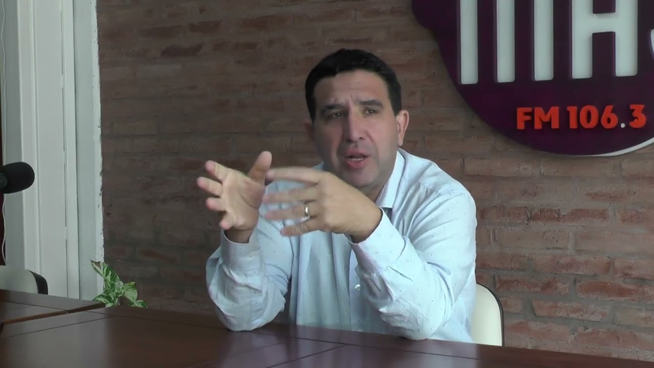 Micro de actualidad política con Juan Manuel Manassero