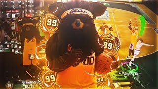 GRINDING DF HIT 99 OVERALL ON HIS STRETCH BIG!! LEGEND BADGE UNLOCKED + 99 OVERALL REACTION NBA 2K19