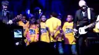 Crowded House and PS22 Chorus - Private Universe