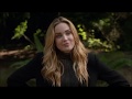 sara lance being a terrible liar for 3 minutes