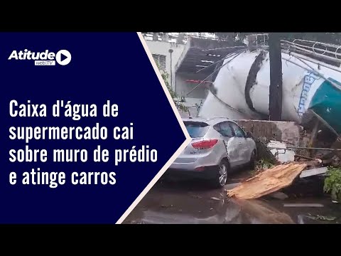 Caixa d'água de supermercado cai sobre muro de prédio e atinge carros em Recife; Vídeo