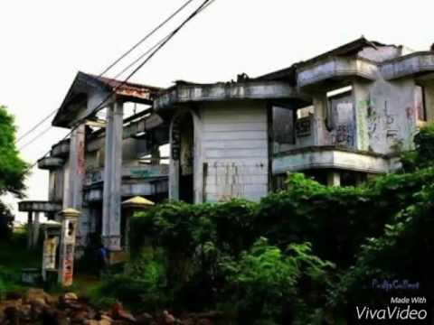 Misteri Rumah Hantu Darmo - YouTube