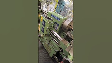 small shaft in the making in Cazeneuve HB725 metal lathe #asmr #machine #manualmachinist #lathe #yt