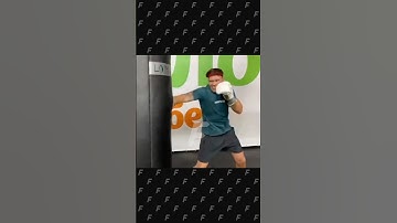 Oleksandr Usyk CRAZY POWER on the heavy bag🥊 #oleksandrusyk #usyk #boxingtraining