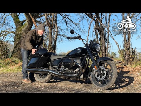 BMW R 18