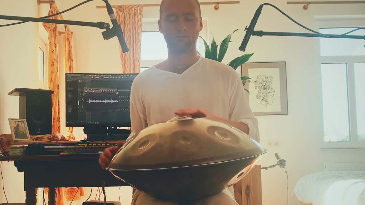 L.Yハンドパン　C# Pygmy 17 Mag Handpan | C# Pygmy 17 | Ember Steel - YouTube