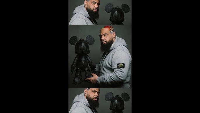 Sheron Barber on X: What are your thoughts on this Mickey Mouse Backpack  that I hand built out of Midnight Ecliose Louis Vuitton? #LouisVuitton  #MickeyMouse #disney #custom  / X