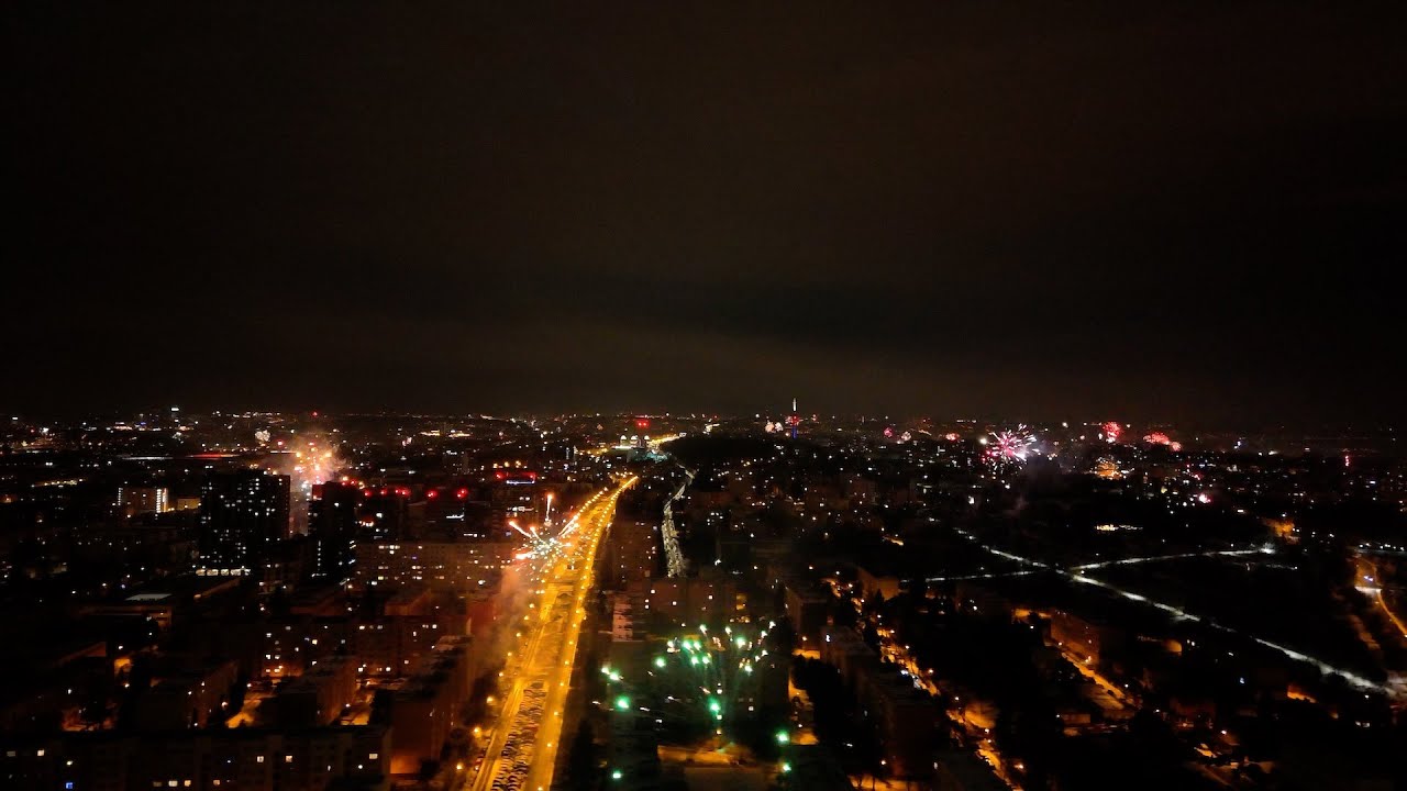 The Moment 2026 Began — New Year’s Midnight in Prague