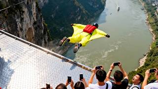 First-person view of wingsuit flying, it's so cool! #flying #wingsuitflying