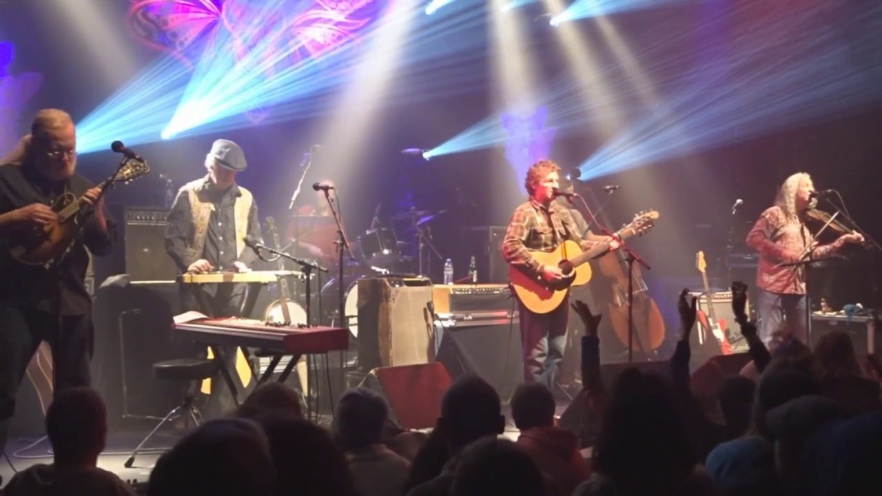 Railroad Earth "Potter's Field/Lone Croft Farewell" 12/30/2017 YouTube