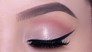 Soft And Easy Glitter Look with Charlotte Tilbury Beautyverse Palette