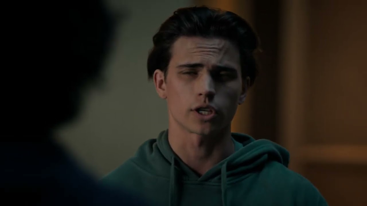 Robby Training For Captain Fight By Himself [Cobra Kai S6 E5] 4K 60FPS