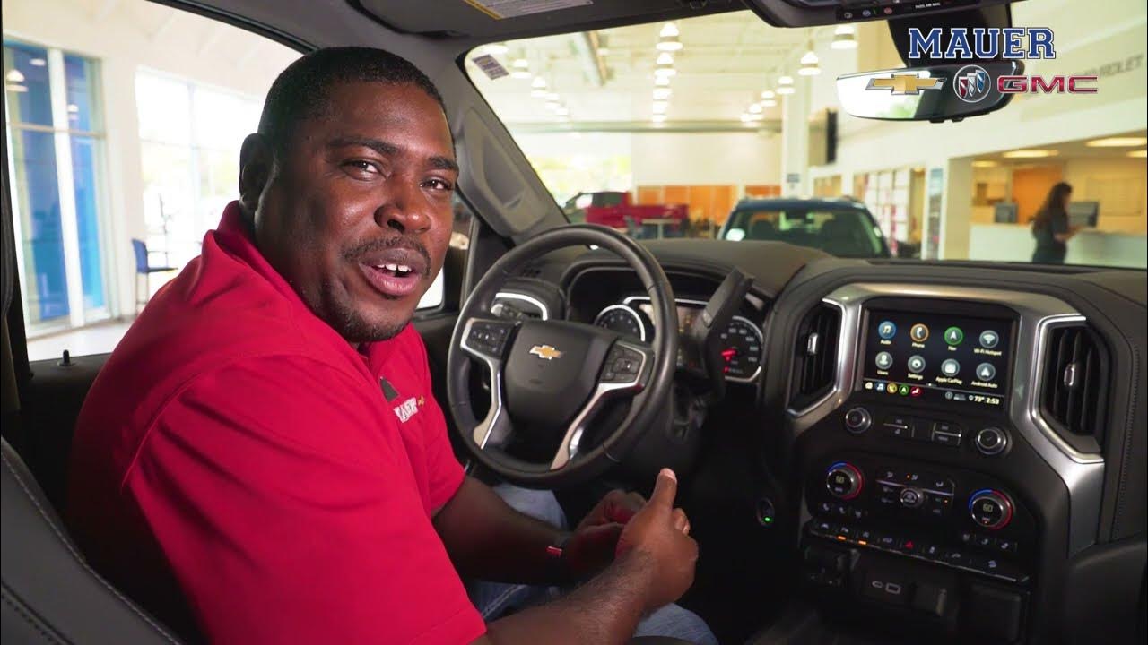 How to use your backup sensor on your Chevrolet Silverado - YouTube