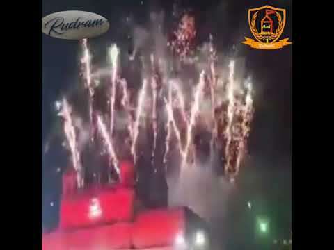 NEW YEAR CELEBRATION IN MUMBAI GATEWAY OF INDIA - YouTube