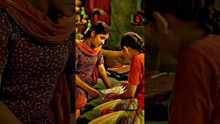 Yeh Aise Ku Dekh Rhi H Dangal - Le Track