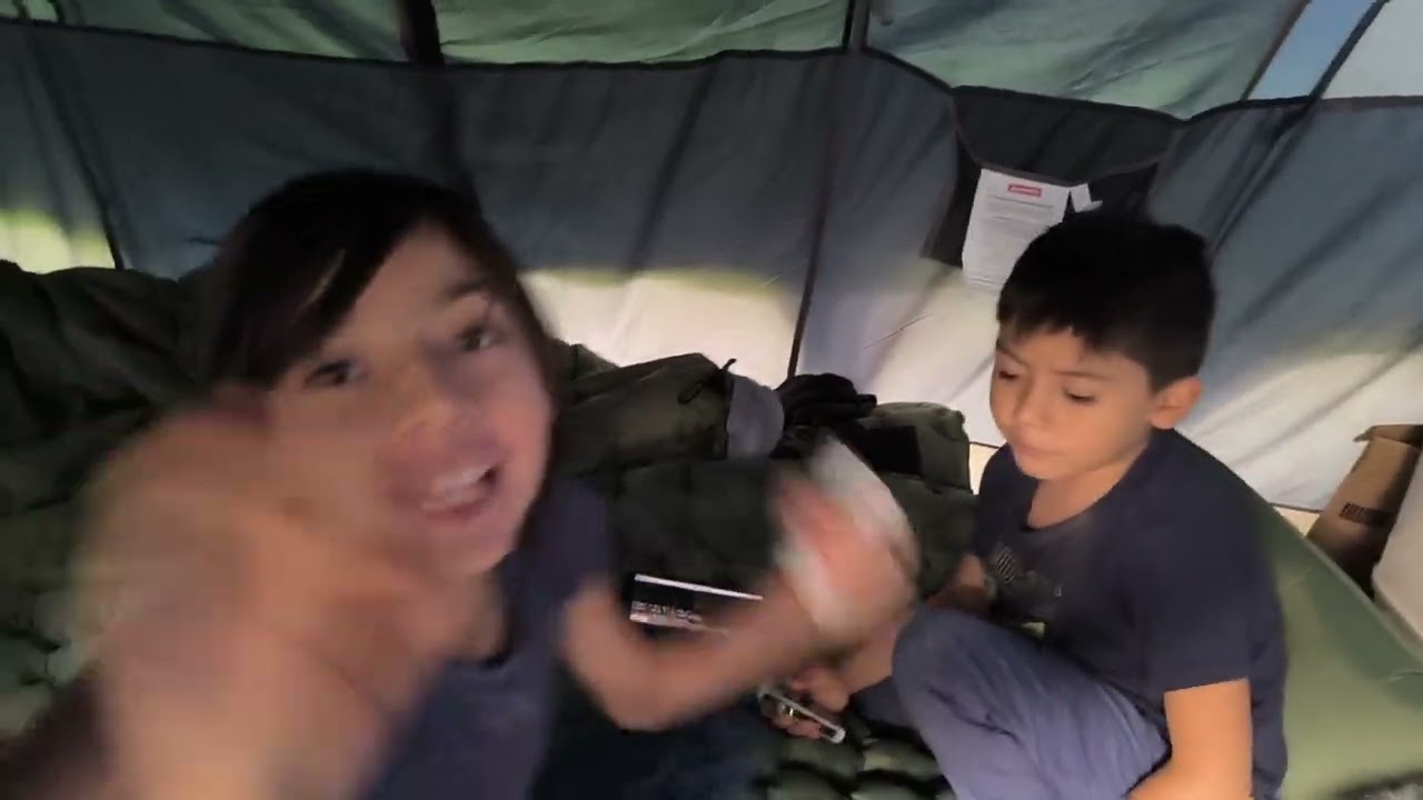 Final de ACAMPANDO BAJO la LLUVIA en el bosque. 