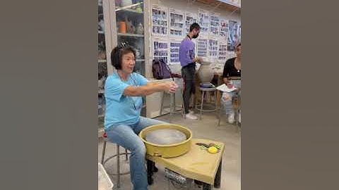 158. Jenchi Wu- how to set up and prepare for throwing on a potter
