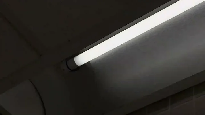 Faulty Philips InstantFit T8 LED Retrofit Light Bulb