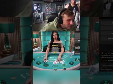 New York New York Staycation - Room & Resort Tour, Stripside Fun
