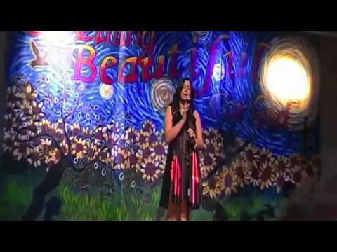 Samantha Zammit singing "Hallelujah" Cover