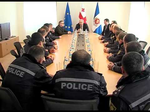 შინაგან საქმეთა მინისტრი მოთხილამურე პატრულებს შეხვდა